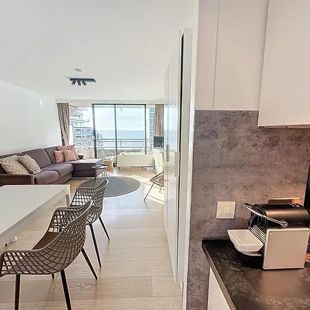Royal Ascot Q7 Met Terras En Zeezicht Op Toplocatie Lägenhet Oostende